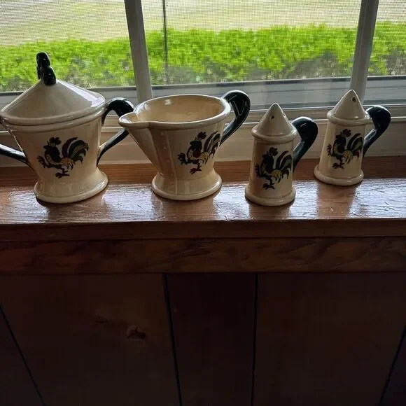 Vintage Poppytrail Sugar Creamer Salt and Pepper Shaker - Picture 1 of 6